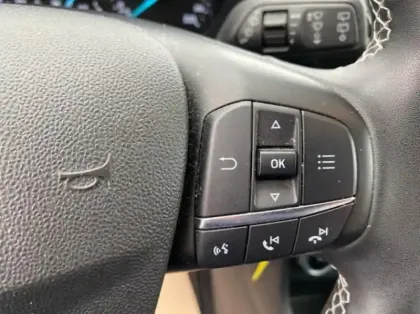 Photo 9 Ford Fiesta Gén. V Ph2 Titanium Business 5