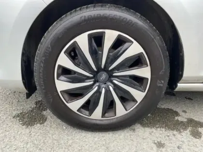 Photo 5 Ford Fiesta Gén. V Ph2 Titanium Business 5