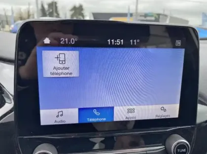 Photo 24 Ford Fiesta Gén. V Ph2 Titanium Business 5