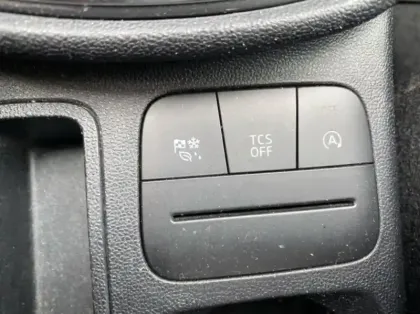 Photo 11 Ford Fiesta Gén. V Ph2 Titanium Business 5