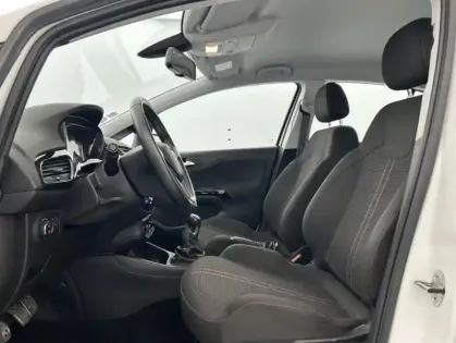 Photo 8 Opel Corsa 1.4 Turbo 100ch Black Edition 5p