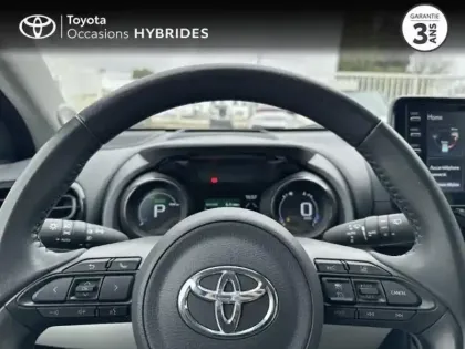 Photo 6 Toyota Yaris Gén. IV Ph1 Iconic 5