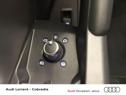 Photo 10 Audi Q3 Gén. II Ph1 S line 5