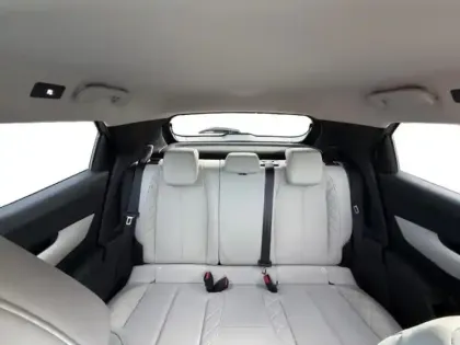 Photo 10 DS DS 3 Gén. I Ph1 La Première E-TENSE 5