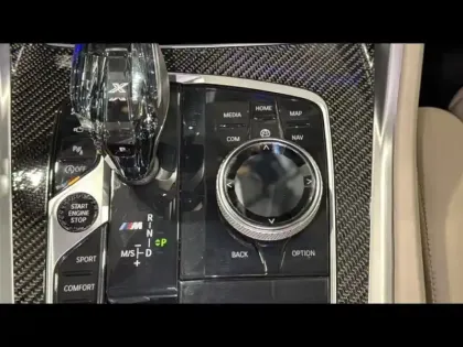 Photo 11 BMW X6 Gén. III (G06) Ph1 M Performance 5