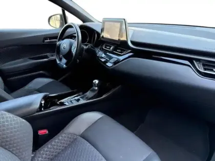 Photo 10 Toyota C-HR Gén. I Ph2 NG Design 5