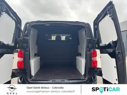 Photo 5 Opel Vivaro Gén. III Ph2 Base 4