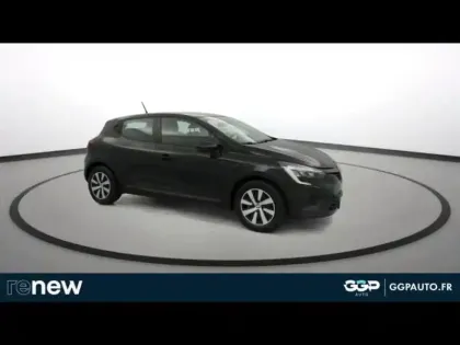 Photo 6 Renault Clio Gén. V (BJA) Ph1 NG Equilibre 5