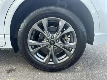 Photo 10 Ford Kuga Gén. III Ph1 ST-Line 5