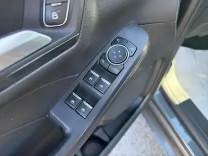 Photo 11 Ford Kuga Gén. III Ph1 ST-Line Business 5