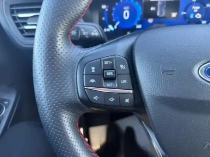 Photo 13 Ford Kuga Gén. III Ph1 ST-Line Business 5