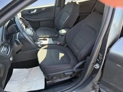 Photo 8 Ford Kuga Gén. III Ph1 ST-Line Business 5