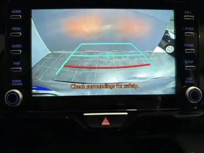 Photo 9 Toyota Yaris Gén. I Ph1 Dynamic Business 5