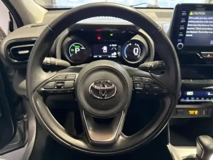 Photo 5 Toyota Yaris Gén. I Ph1 Dynamic Business 5