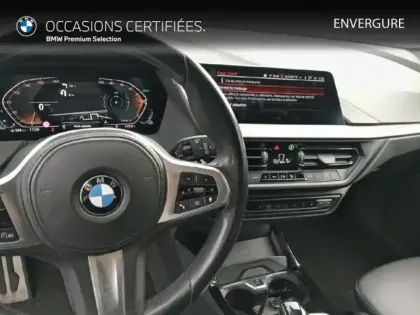 Photo 5 BMW Serie 1 Gén. III (F40) Ph1 M Sport 5