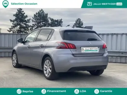 Photo 17 Peugeot 308 Gén. II Ph2 Style 5