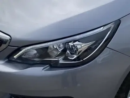 Photo 6 Peugeot 308 Gén. II Ph2 Style 5