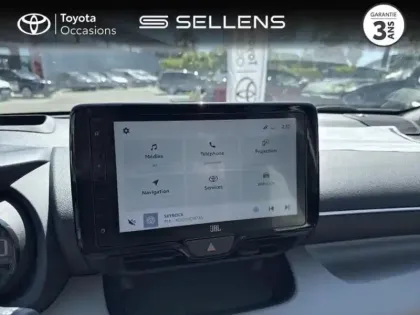 Photo 14 Toyota Yaris  116h Iconic 5p MY22