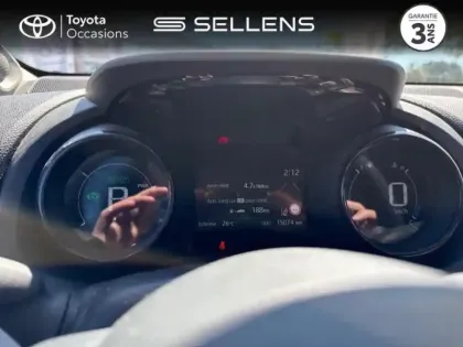 Photo 13 Toyota Yaris  116h Iconic 5p MY22