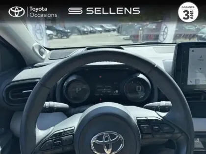 Photo 12 Toyota Yaris  116h Iconic 5p MY22