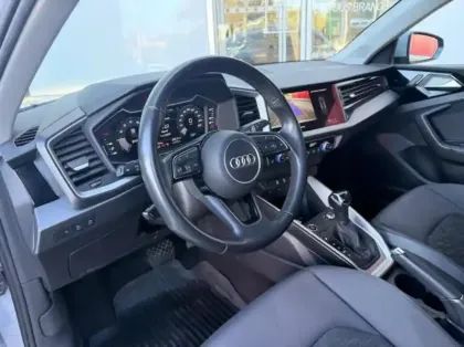 Photo 13 Audi A1  allstreet 30 TFSI 110ch Advanced S tronic 7