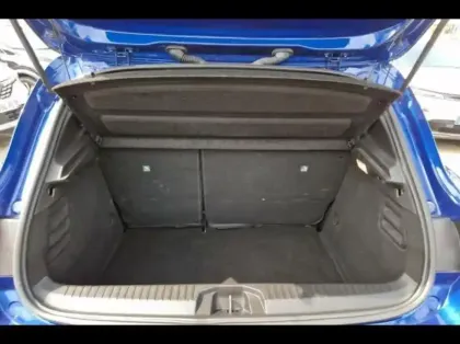 Photo 11 Renault Clio Gén. V (BJA) Ph1 Intens 5