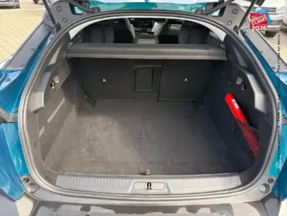 Photo 13 Peugeot 408  Hybrid 136ch Allure e-DCS6