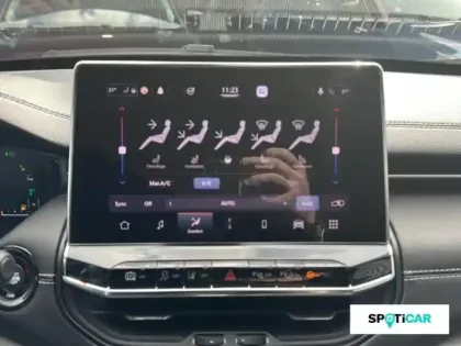 Photo 13 Jeep Compass  1.3 Turbo T4 240ch PHEV 4xe S AT6 eAWD