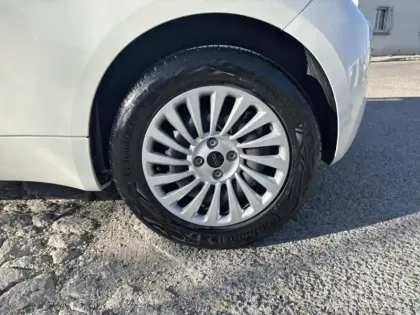 Photo 10 Fiat 500 Gén. II Ph1 Action 3