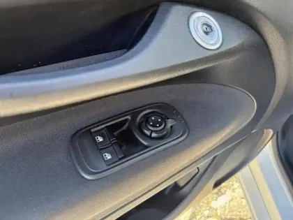 Photo 14 Fiat 500 Gén. II Ph1 Action 3