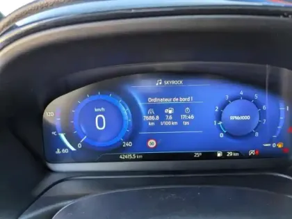 Photo 9 Ford Fiesta Gén. V Ph2 ST-Line X 5