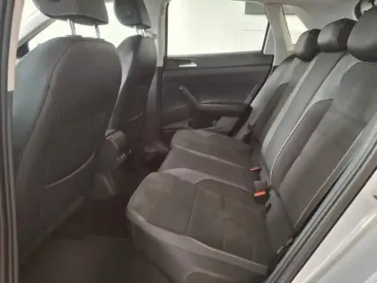 Photo 10 Volkswagen Polo Gén. VI Ph2 Style 5