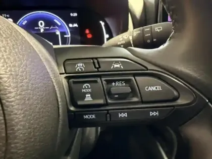 Photo 6 Toyota Yaris Gén. IV Ph1 NG Design 5