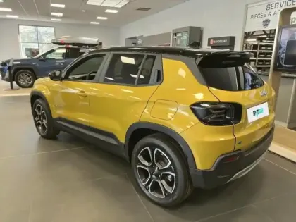 Photo 6 Jeep Avenger Gén. I Ph1 Summit 5