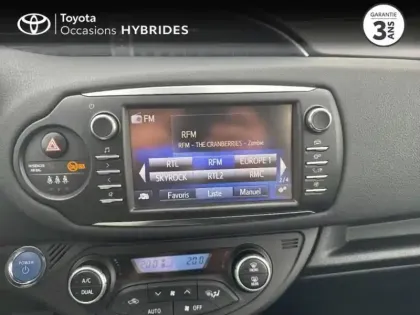 Photo 14 Toyota Yaris Gén. III Ph3 Dynamic 5