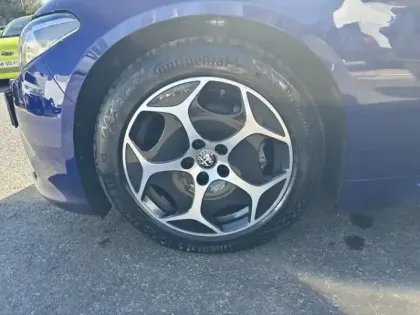 Photo 10 Alfa Romeo Giulia Gén. I Ph1 Super 4