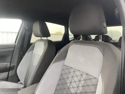 Photo 13 Volkswagen Polo Gén. VI Ph2 Evo R-Line Edition 5