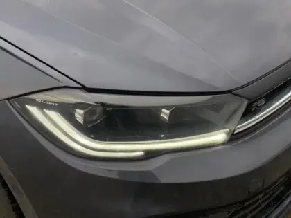 Photo 6 Volkswagen Polo Gén. VI Ph2 Evo R-Line Edition 5