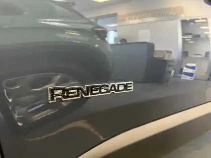 Photo 12 Jeep Renegade Gén. I Ph2 NG2 Summit 5