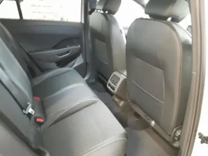 Photo 13 Volkswagen T-roc Gén. II Ph1 R-Line 5