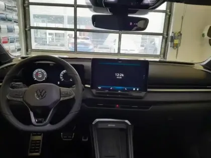 Photo 9 Volkswagen T-roc Gén. II Ph1 R-Line 5