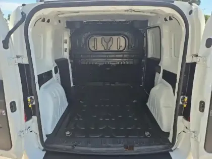 Photo 5 Fiat Doblo  Cargo 1.3 Multijet 95ch Pack Professional Trio Nav E6