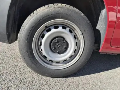 Photo 10 Citroën Berlingo Gén. III Ph1 Driver 3