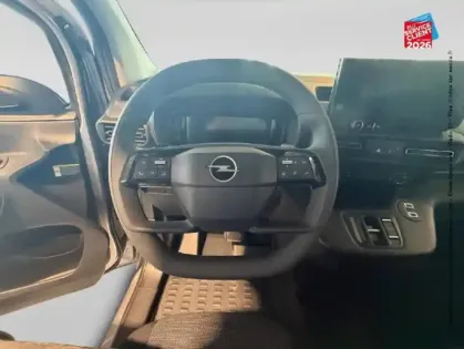 Photo 11 Opel Combo Gén. IV Ph2 Pack Premium Connect 4