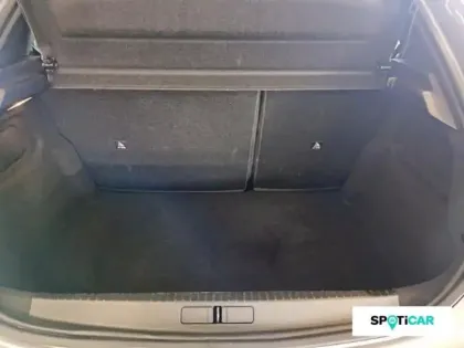 Photo 5 Peugeot 208  1.2 Hybrid 100ch Allure e-DCS6