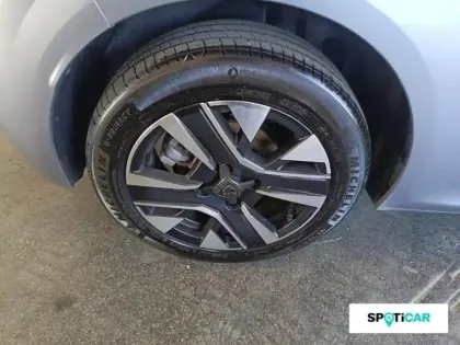 Photo 13 Peugeot 208  1.2 Hybrid 100ch Allure e-DCS6