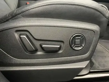 Photo 13 Audi E-tron Gén. I Ph1 S line 5