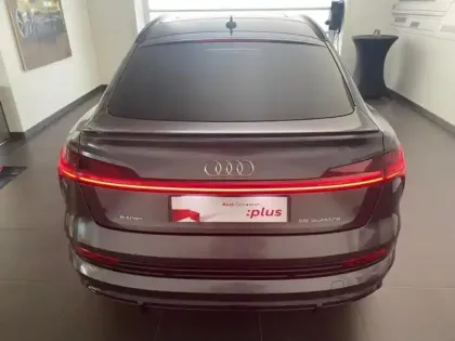 Photo 5 Audi E-tron Gén. I Ph1 S line 5