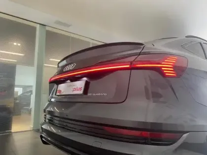 Photo 7 Audi E-tron Gén. I Ph1 S line 5