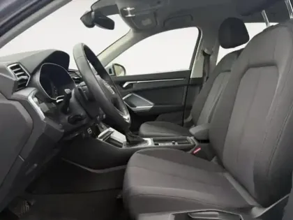 Photo 8 Audi Q3 Gén. II Ph1 Design 5